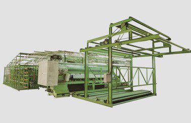 ماكينة صناعة العشب الصناعي